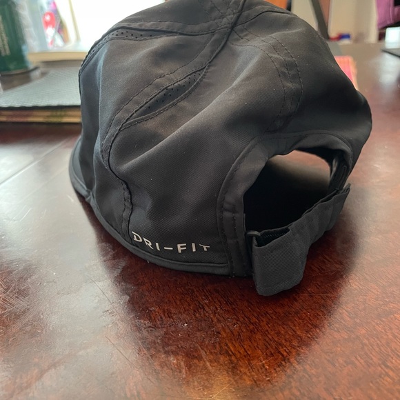 Nike cap dryfit - Picture 3 of 4